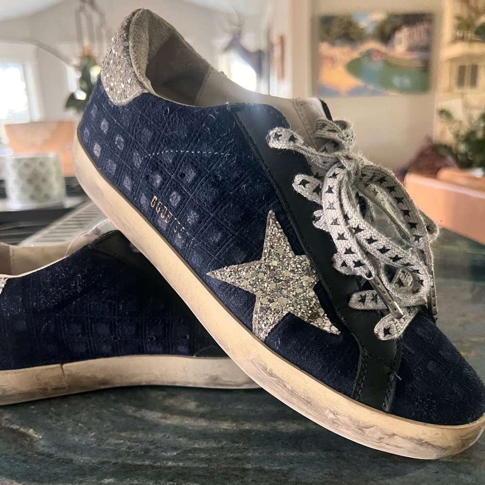These are originals so they are one of a kind so you can’t get any like them.